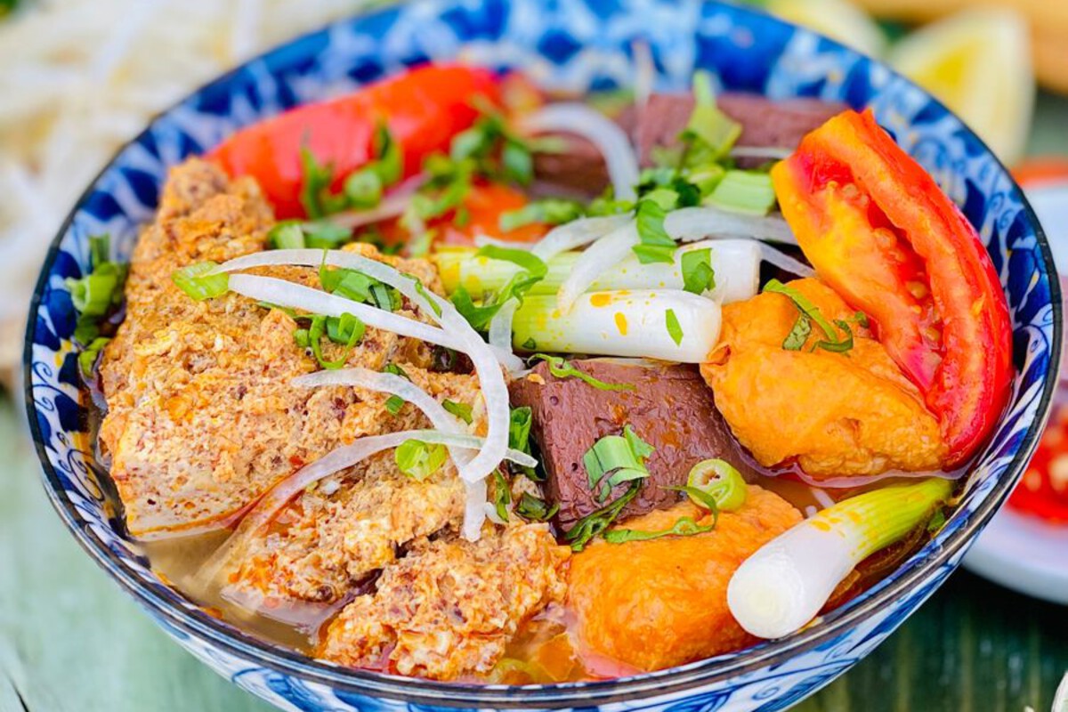 Bún riêu