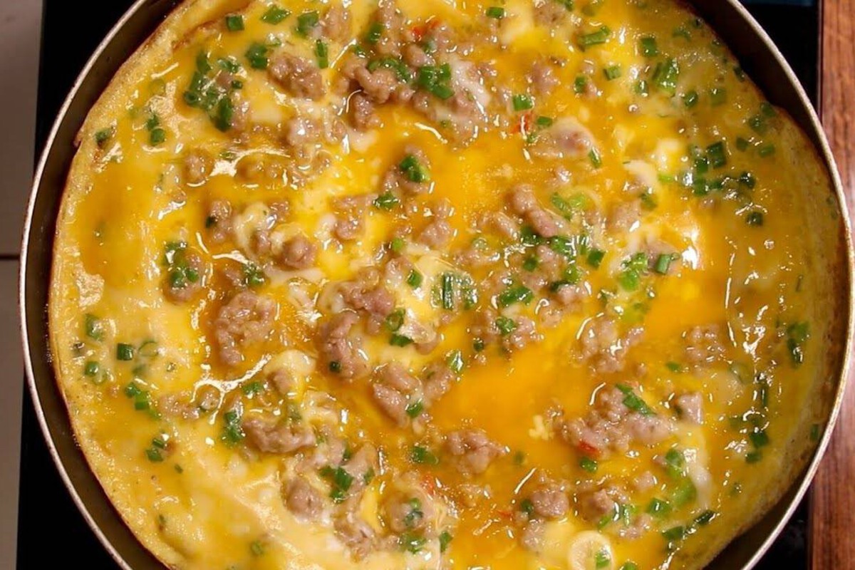 Trứng chiên thịt bằm